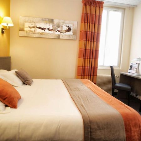 Brit Hotel Le Surcouf Сен-Мало Экстерьер фото
