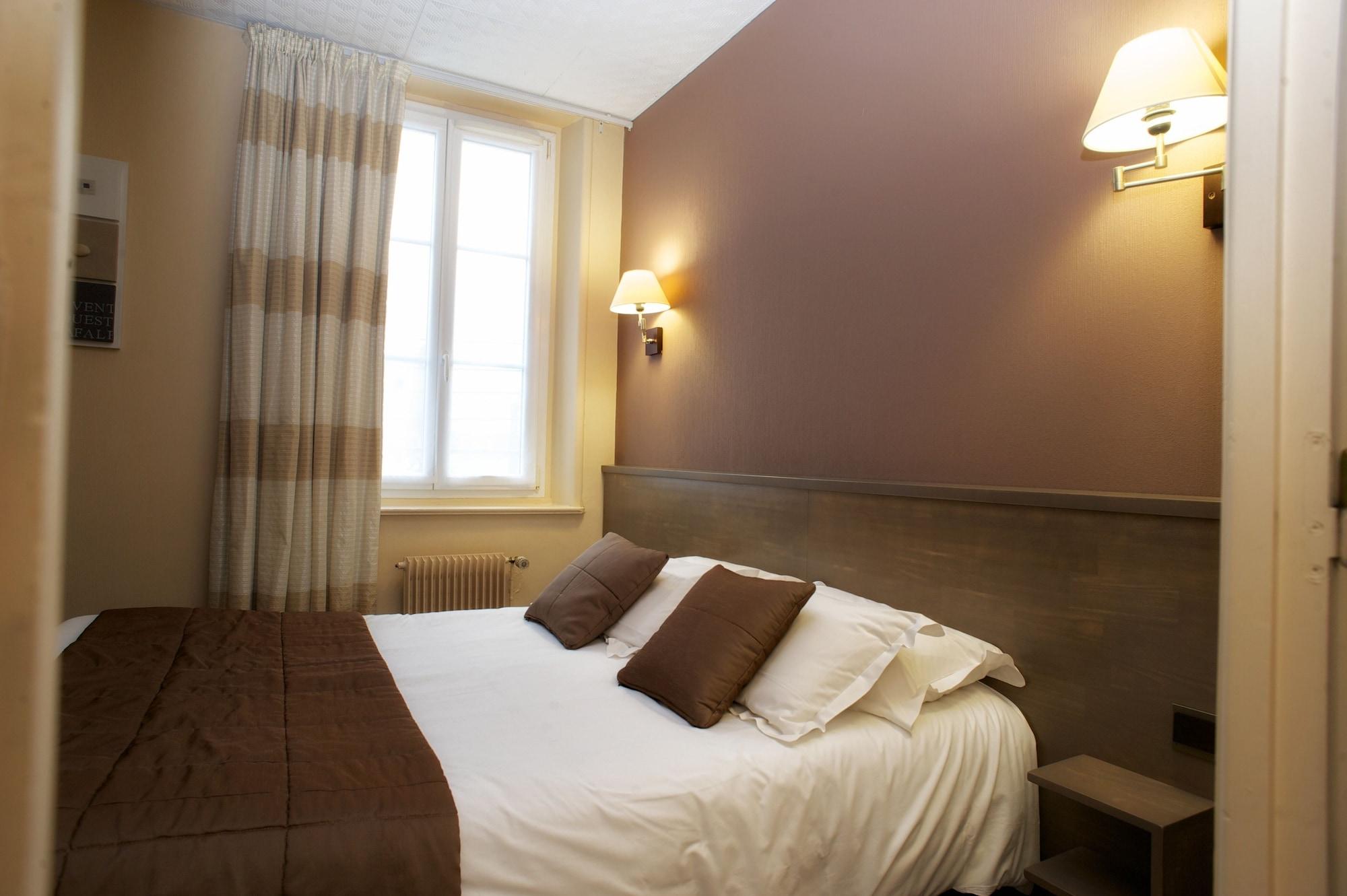 Brit Hotel Le Surcouf Сен-Мало Экстерьер фото