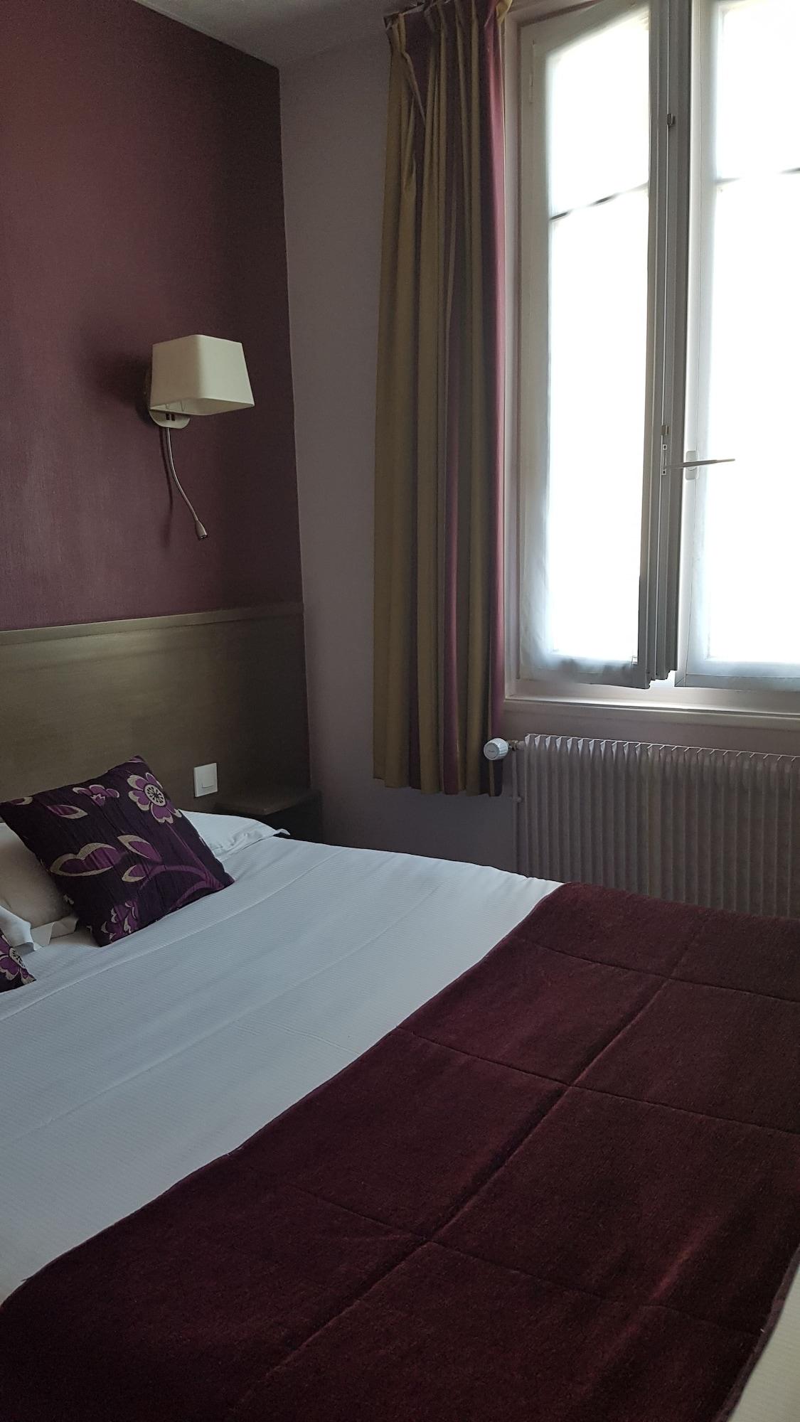 Brit Hotel Le Surcouf Сен-Мало Экстерьер фото